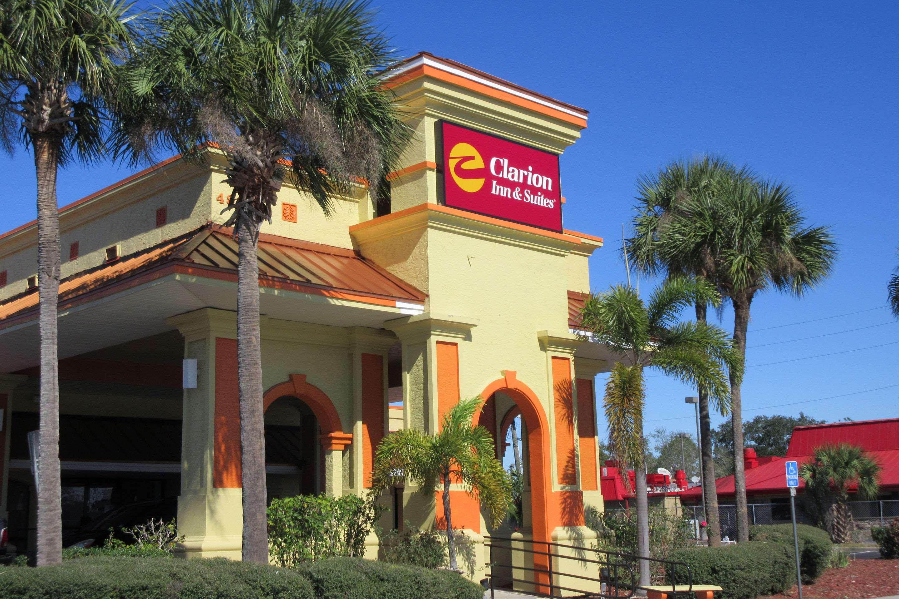 Clarion Inn & Suites Kissimmee-Lake Buena Vista South Esterno foto